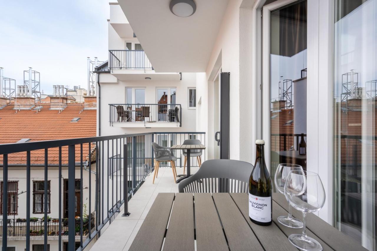 Rose Garden Apartments Budapest Ruang foto